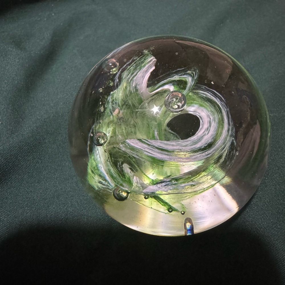 Nizbor bohemia Elegant Glass Art Sphere with Green and White Swirls